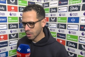 罗塞尼尔：这场球远没达到我们标准 球队处境没外界传言那么糟糕