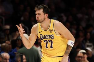 防守差被点名？东契奇本季被单挑每回合丢0.844分 略逊于阿门