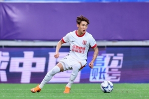 韦世豪攻入个人中超第60球，这也是他第10次中超单场又进球又助攻