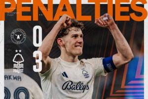 简直“速通”！点球大战对手三罚两中柱一踢飞，森林晋级欧联8强