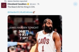 哈登本人转发！骑士官推晒哈登数据海报：大胡子在芝加哥大显身手