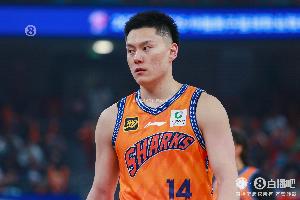 全面开花！上海12人出场均有得分进账 7人得分上双