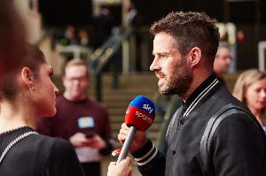 小雷：马奎尔的红点套餐极其严厉，但我能理解裁判做出的判罚