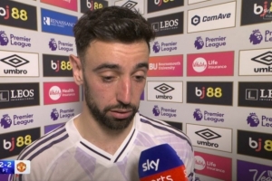 B费：对结果感到失望我们本可以取胜，阿玛德倒地应判点球