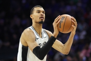 麦迪：如果文班亚马参加单挑赛的话 直接把奖杯给他吧