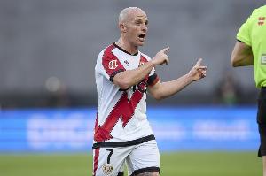 巴列卡诺前锋：巴萨主场狂灌纽卡7球并没吓到我，这更激励了我们