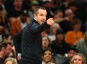 奥特：未能全场限制对手擅长投篮的球员 防守端还需要完善