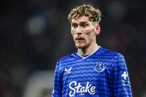 记者：伯恩茅斯中场斯科特无缘英格兰名单，加纳有望入选