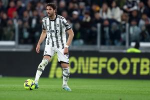 洛卡特利：为博加感到开心，我一直认为他具备效力豪门的实力